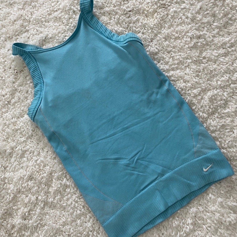 Nike Fit Dry Tank